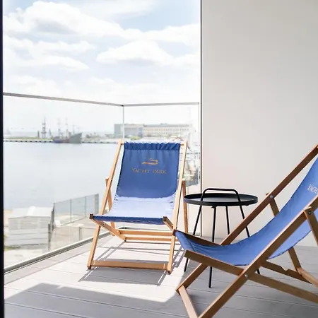 Yacht Park With Sea View By Lion Apartment *